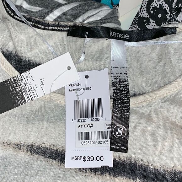 🛍️NWT Kenzie size small zebra print top - Picture 2 of 7